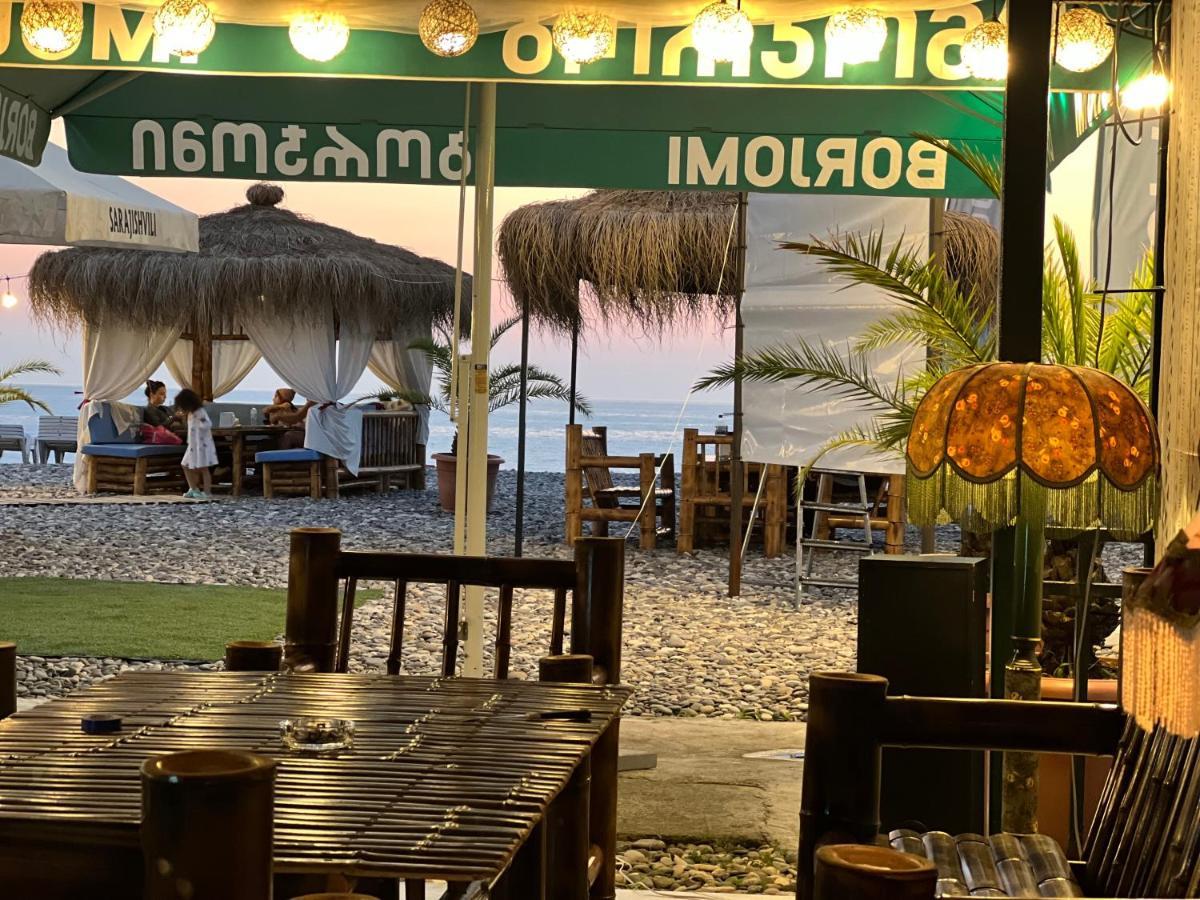 Kvariati Palma Hotel ภายนอก รูปภาพ